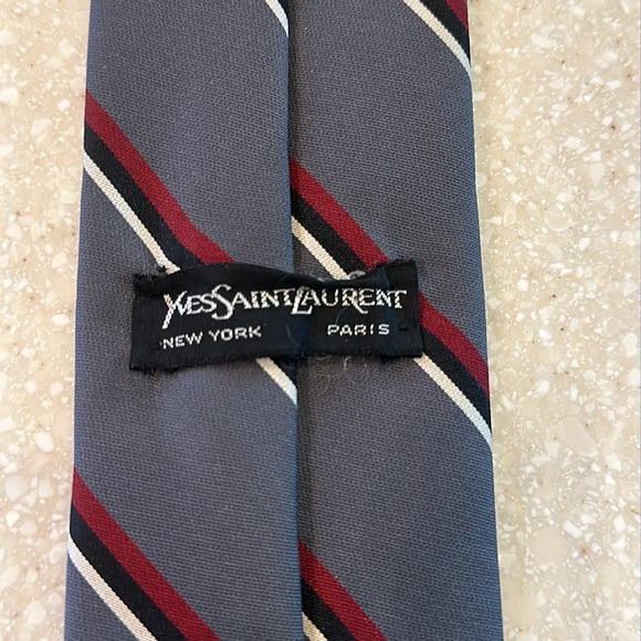 YSL Yves Saint Laurent Tie - Picture 2 of 3